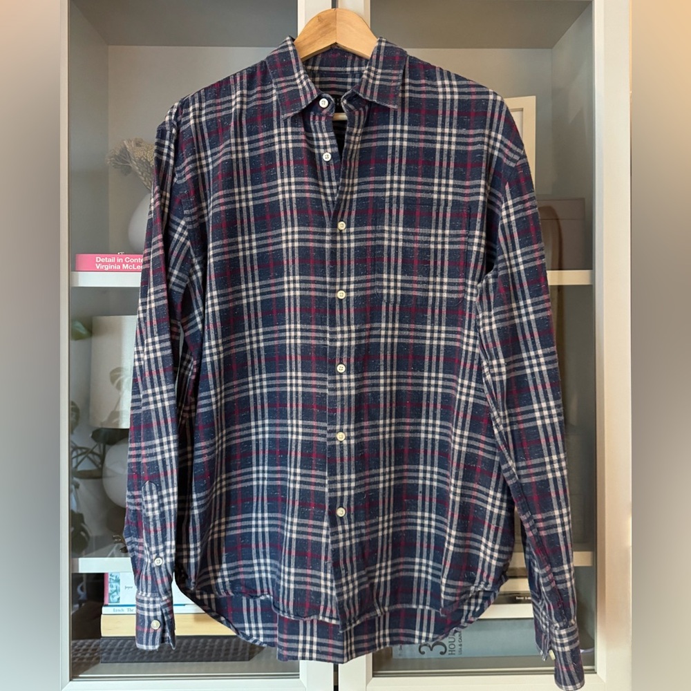 Barney’s NY Heathered Maroon/Blue Flannel L-Sleeve Button Up Shirt, Size M